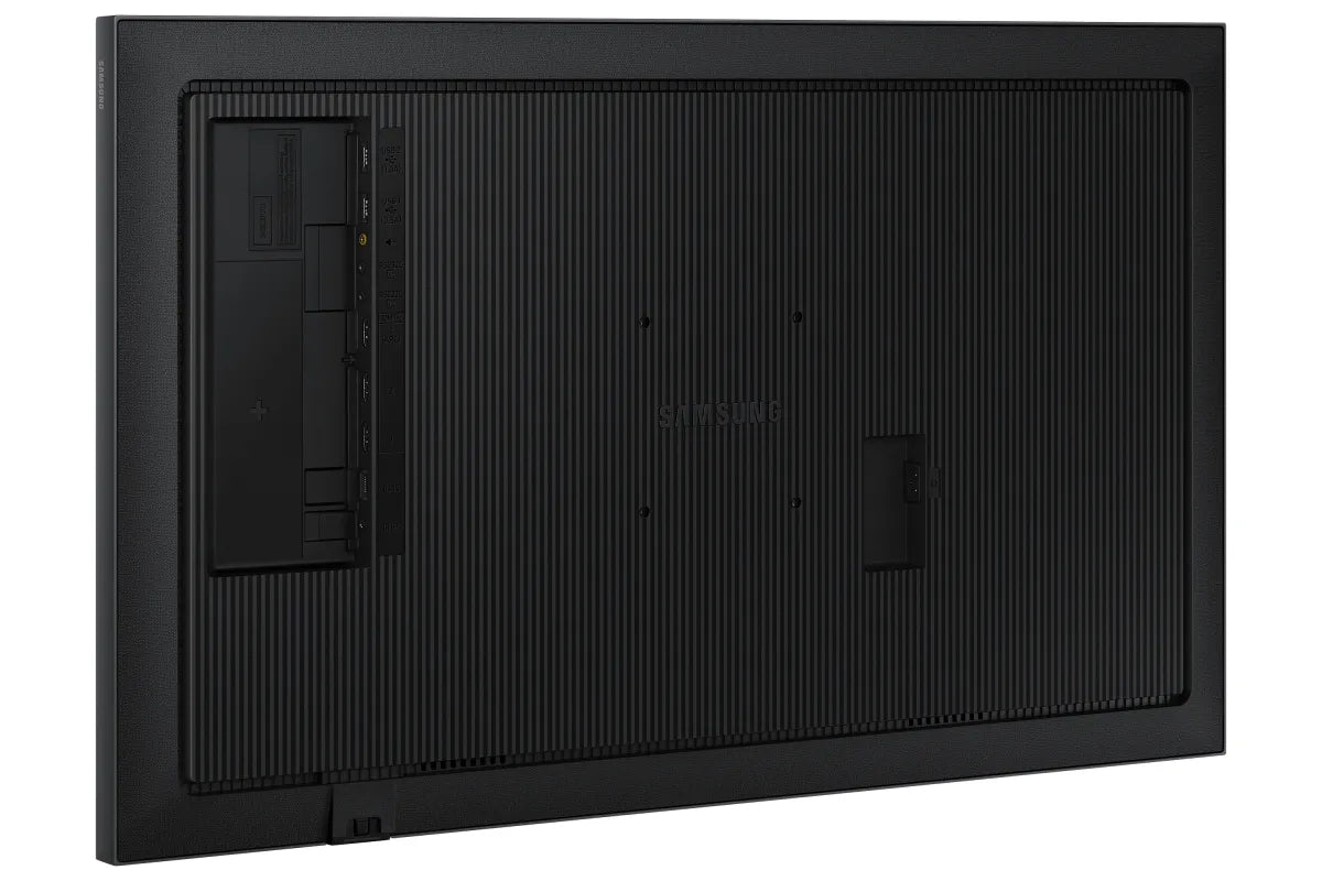 Професионален дисплей Samsung QM32C 32inch Non-tactile FHD 1920x1080 16:9 400 24/7 VA/IPS SSSP 10.0 TIZEN 7.0 EnergyStar EPEAT Silver HP 2x10W 3years