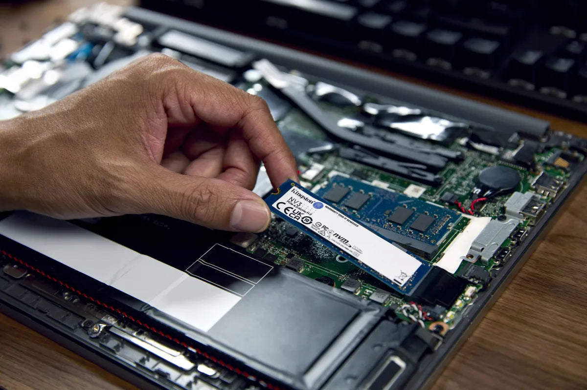 Вътрешни SSD Kingston Technology KINGSTON 500GB NV3 M.2 2280 PCIe 4.0 NVMe SSD