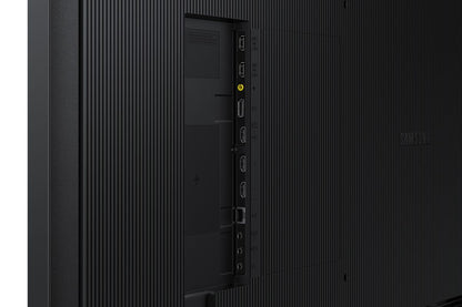 Професионален дисплей Samsung 43inch UHD/4K 16:9 QM43C Slim-LED 500nits Speakers 2x10W black 3xHDMI 2.0 DP 1.2 USB 2.0 x 2 Ethernet WiFi Dualband BT