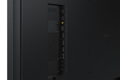 Професионален дисплей Samsung 43inch UHD/4K 16:9 QM43C Slim-LED 500nits Speakers 2x10W black 3xHDMI 2.0 DP 1.2 USB 2.0 x 2 Ethernet WiFi Dualband BT