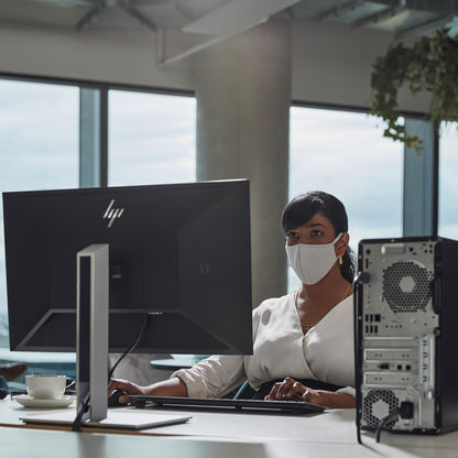 Настолен компютър HP Pro Tower 400 G9 Intel Core i7-13700 16GB 512GB SSD W11P SmartBuy (EU)