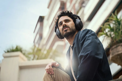 Бизнес слушалки HP Poly Voyager Surround 85 UC Microsoft Teams Certified USB-C Headset +USB-C/A Adapter +Charging Stand